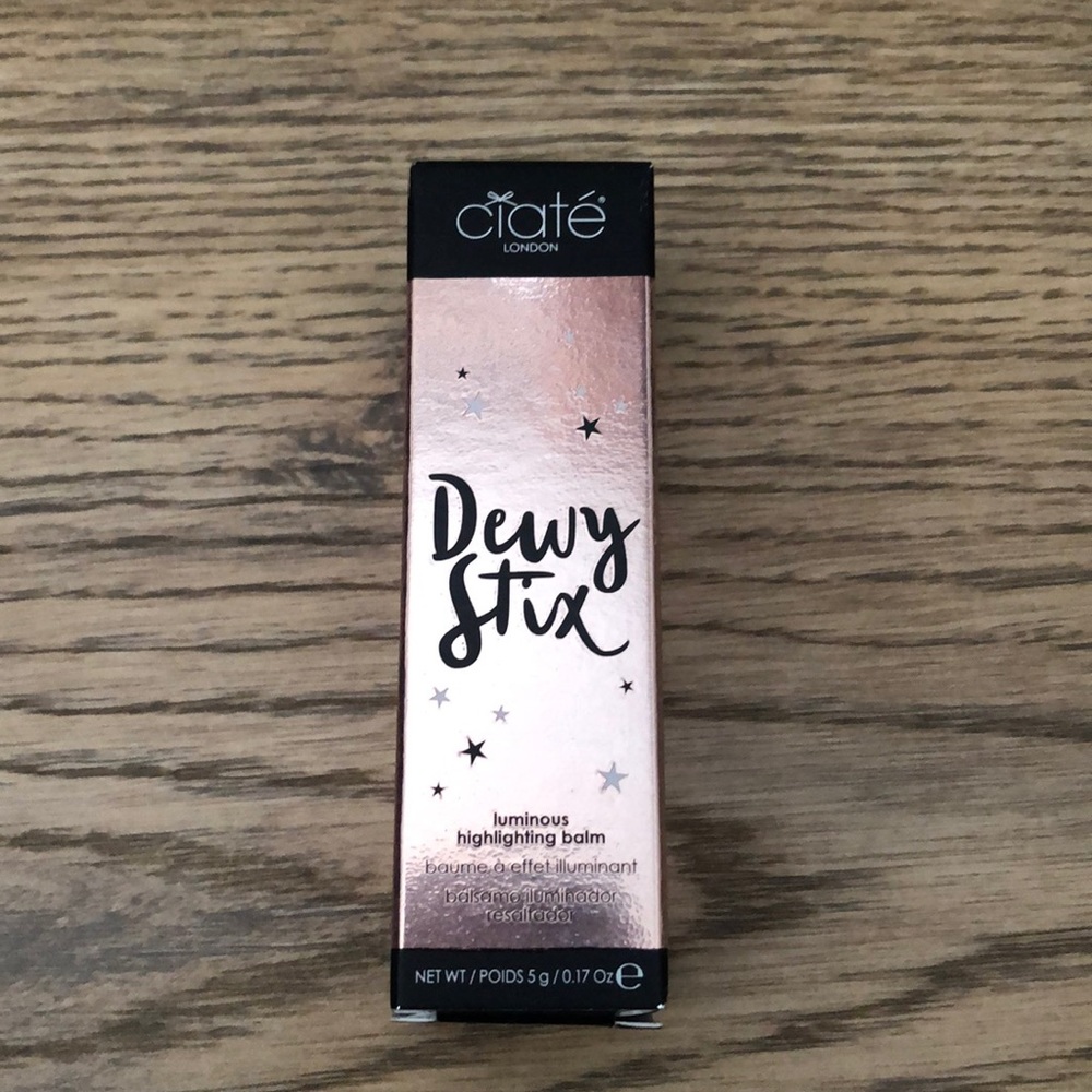 NIB Ciate Dewy Stix in the shade Lustre